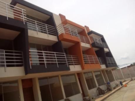100.000 Casa A Estrenar De 4 Dormitorios