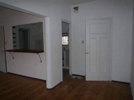 Lindo Apartamento Casi Peatonal. Departamento En Venta. 3 Amb. , 2 Dorm., 2 Baños - 68 M2., 68 M2 Cub.