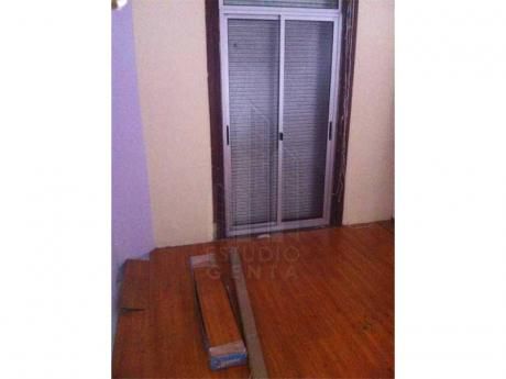 Local Comercial En Cordon. Local En Venta. 2 Baños - 180 M2.
