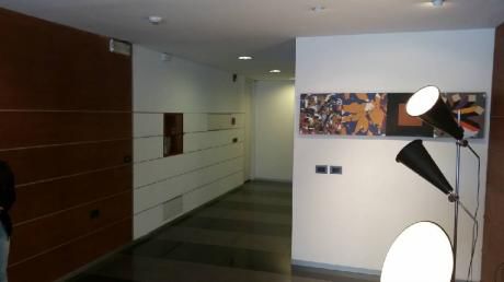Edificio Completo. Oficinas Multifuncionales A Estrenar. Edificio En Venta. - 2000 M2., 2000 M2 Cub.