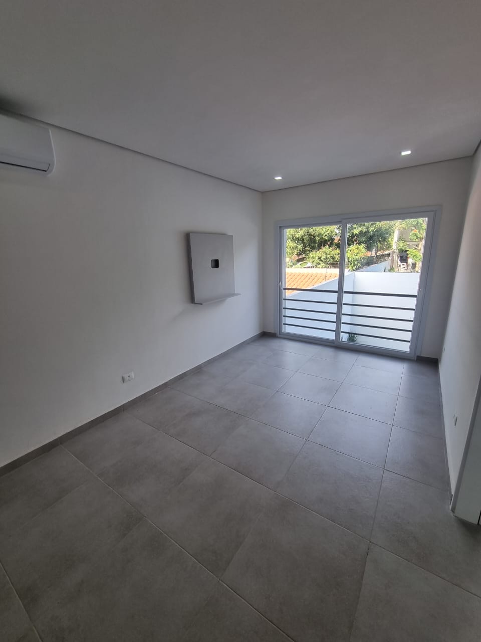 Alquiler Depto 1 Dorm. En Barrio Herrera — foto 2