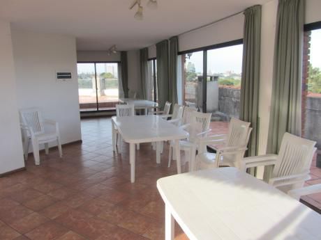 Apartamento, 1 Dormitorio, Jardín, Garaje. Parque Batlle