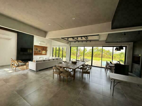 VENDO HERMOSA CASA EN ALTOS — foto 3