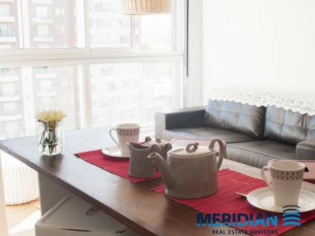 Hermoso Apartamento Amueblado En Malvín