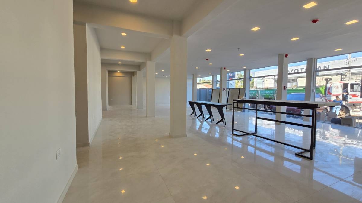 LOCAL COMERCIAL A ESTRENAR EN LUQUE DE 152,91 M2 en PB de Edif. I LILLÁ — foto 3