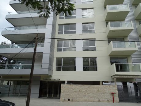 Excelente Departamento A Estrenar!! Zona Shopping Del Sol Y Galeria!!
