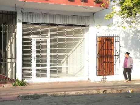 Oficina En Calle Avaroa
