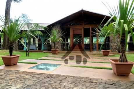 Alquilo Inmueble De 4.000 M2 - Villa Bancaria - C.D.e.