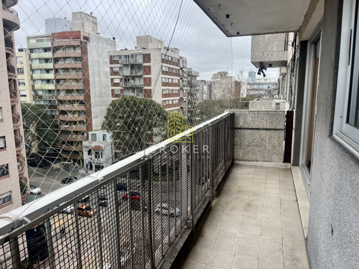 Alquiler apartamento de 3 dormitorios en Punta Carretas