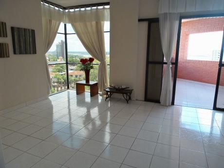 Departamento Tipo Penthouse En Las Mercedes