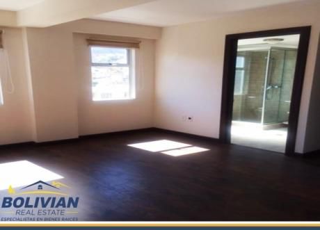 Apartamentos En Calacoto
