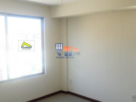 Cod. 11900 Townhouse En Venta
