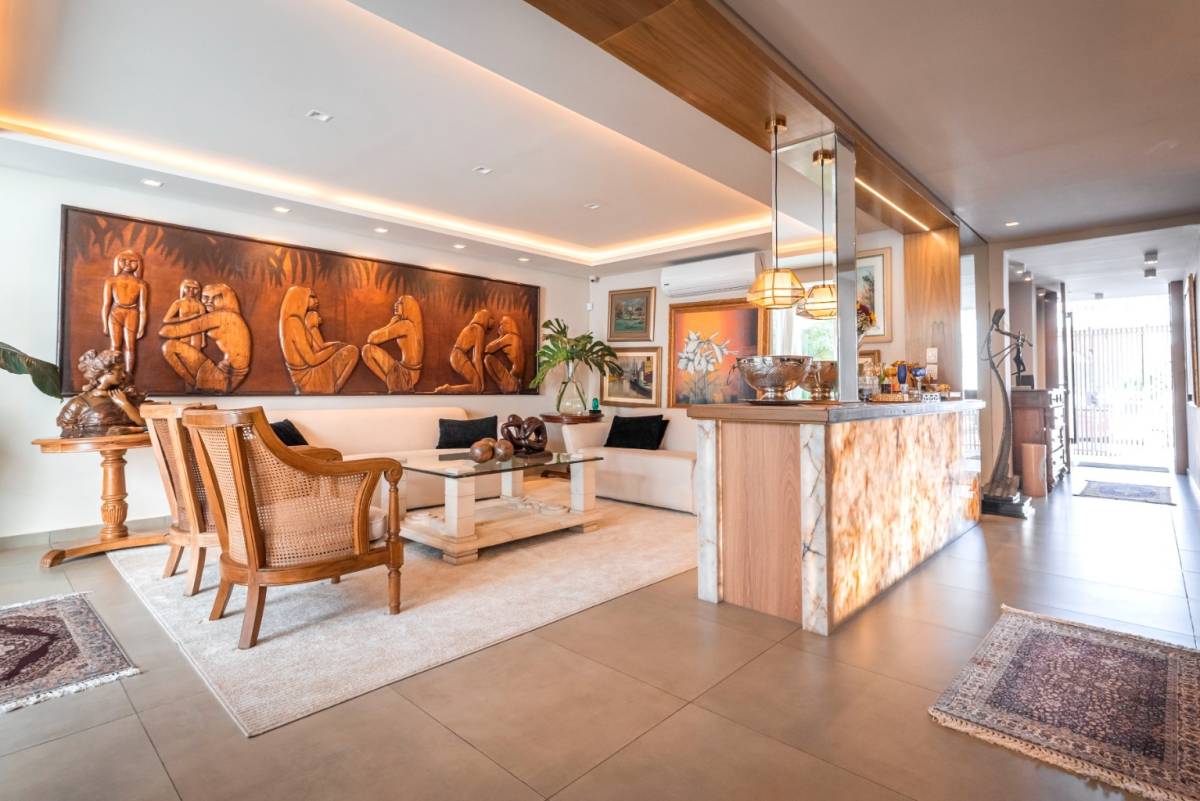 VENDO RESIDENCIA DE LUJO EN EL BARRIO VIRGEN DEL HUERTO — foto 2
