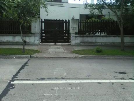 Gran Casa Para Reciclar!
