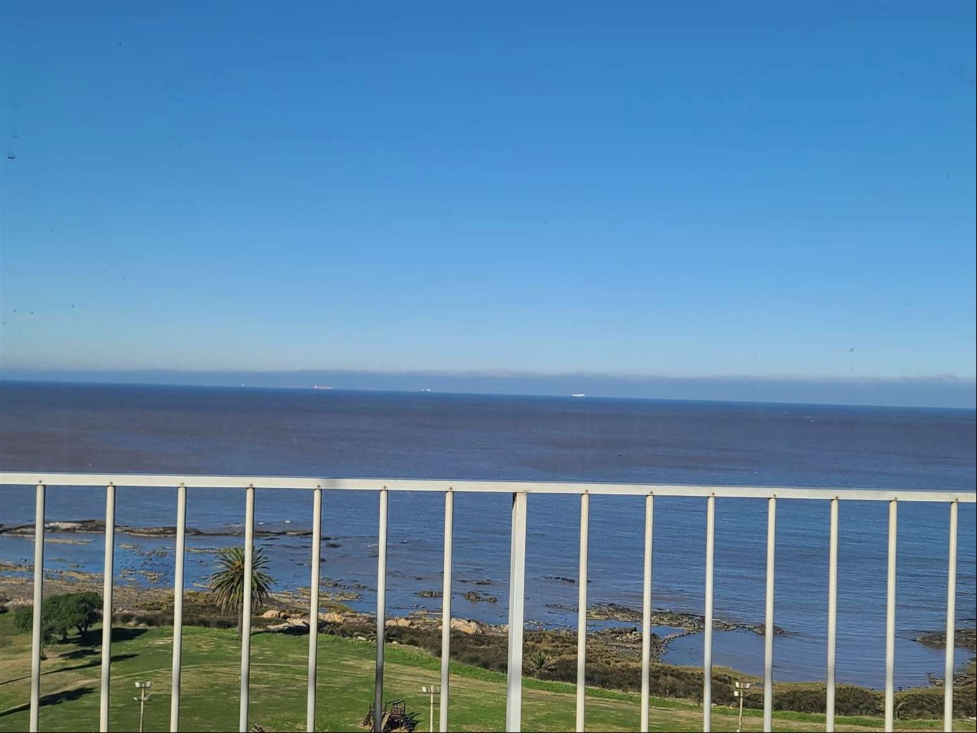 Espectacular Penthouse con vista al mar, parrillero y estufa a leña