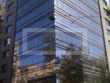 350 M2 Oficina Nueva En Colonia Y Rio Branco.-