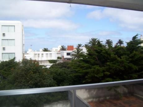 1 Dormitorio Y 1/2 En Península Con Gastos Bajos.