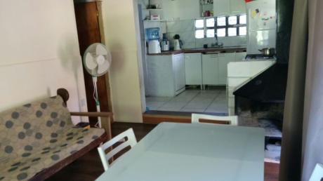 Casa De 2 Dormitorios