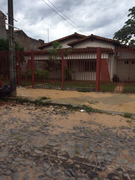 Terreno Detrás Del Palacio De Justicia