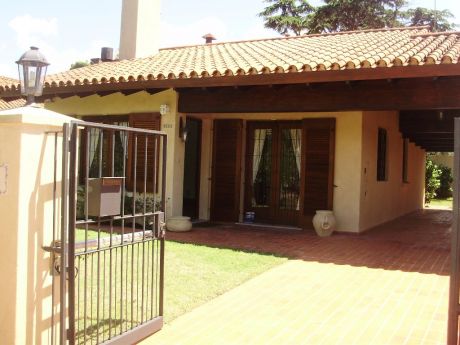 Alquiler Casa Carrasco Céntrica