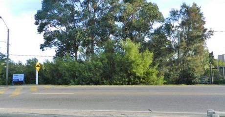 Terreno De 1097 M2 Sobre La Ruta En Balneario Las Flores
