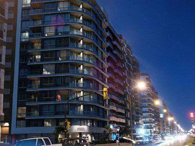 A Estrena Sobre Rambla De Punta Carretas