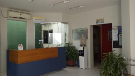 Oficina En Asunción En Alquiler - Villamorra