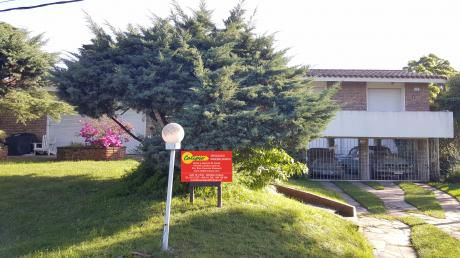 3 Dormitorios - Piscina - Parrillero - Inmobiliaria Calipso