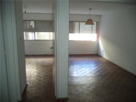 Muy Buen Apto. 1 Dorm. 48 M2 - 2º Piso - Colonia PróX Yaguarón