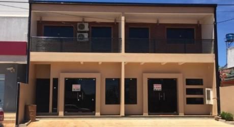 Vendo Edificio Con Salones Comerciales En Curuguaty