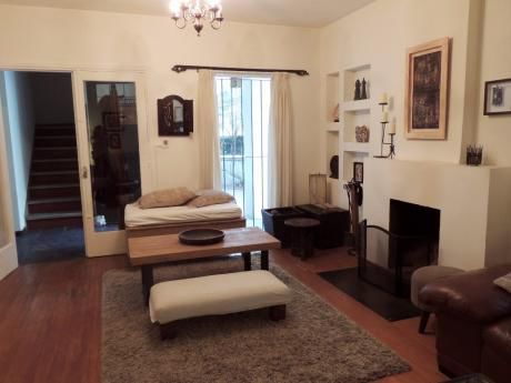 Alquiler - Casa - Pocitos - 5 Dormitorios Y Gge.- U63678 3.900