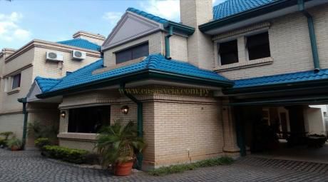 Duplex Zona Los Laureles