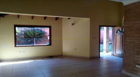 Casa De 2 Plantas