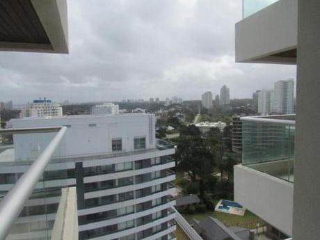 Apartamentos En Playa Brava