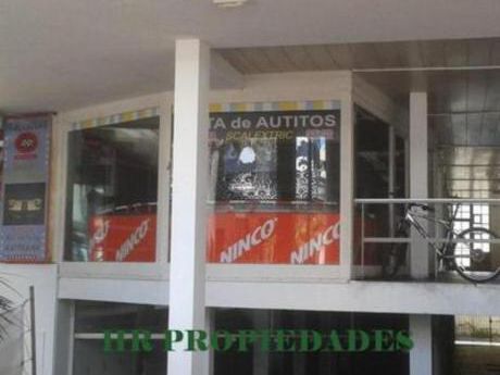 Locales Comerciales En Península