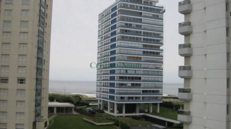 Apartamentos En Playa Brava