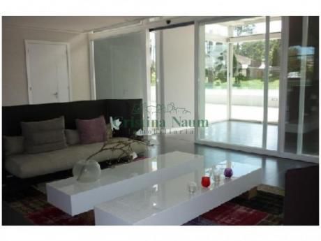 Apartamentos En Playa Brava: Cni16088a