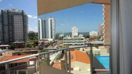 Apartamentos En Playa Brava: Cni19494a