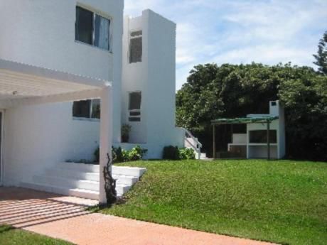 Casas En Rincón Del Indio: Cni4254c