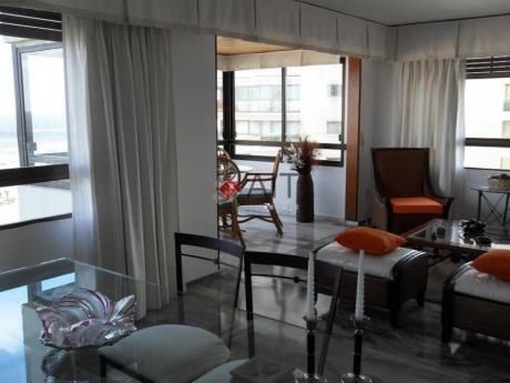 Apartamentos En Playa Brava