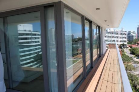 Departamento En Playa Brava - Ref: Co1