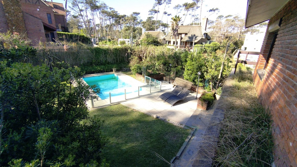 Casa en venta en Pinares