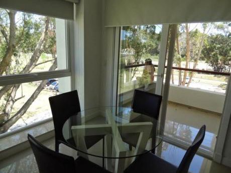 Apartamentos En Solanas: Ipd1420a