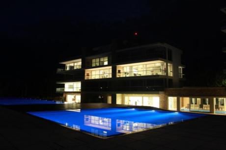 Apartamentos En Playa Brava: Ipd1529a