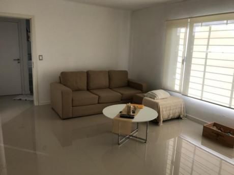 Casas En Playa Mansa: Ipd1532c