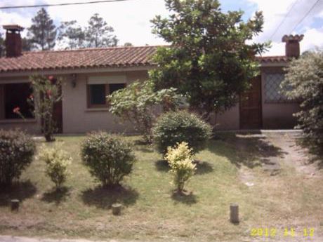 Casas En Las Delicias: Ipd1533c