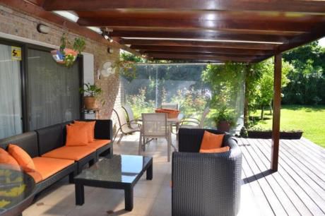 Casas En Playa Mansa: Ipd5327c