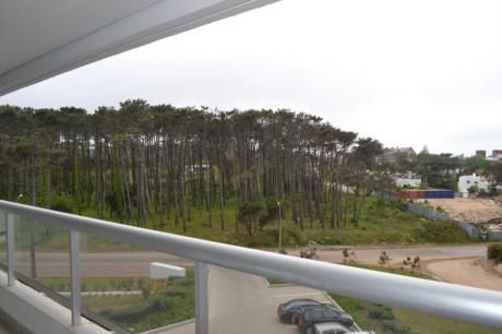 Apartamentos En Playa Brava: Ipd6236a