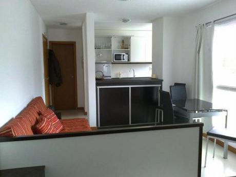 Apartamentos En Playa Brava: Ipd6924a
