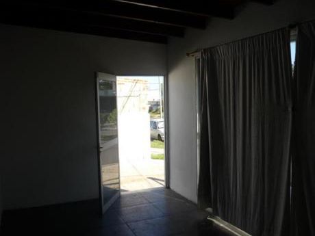 Locales Comerciales En Aigua